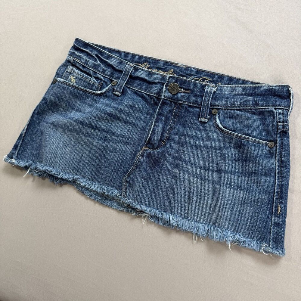 Abercrombie & Fitch Micro Mini Denim Skirt Size 0 Low Rise Y2k Distressed Boho - Picture 3 of 10